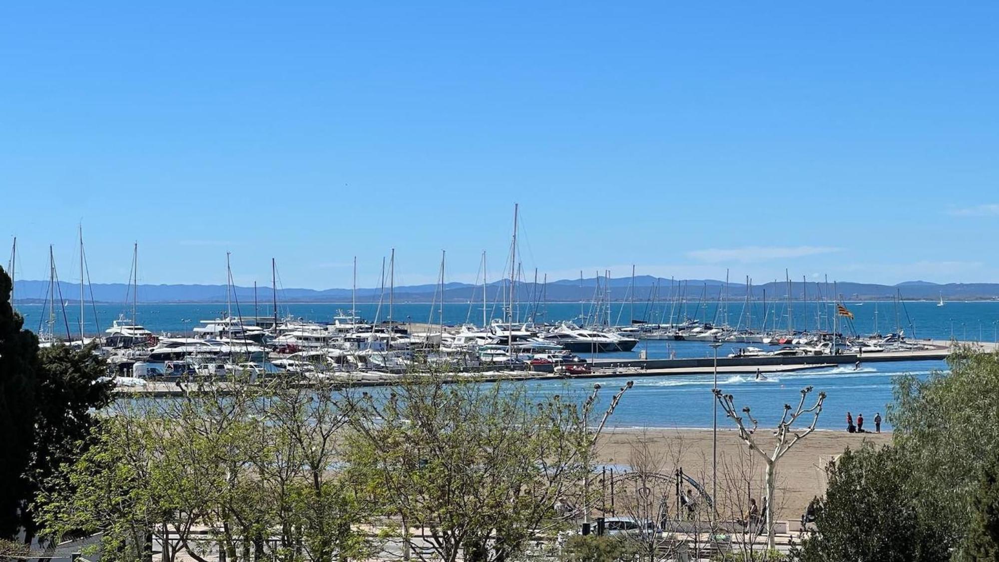 Frente Al Mar Appartement *